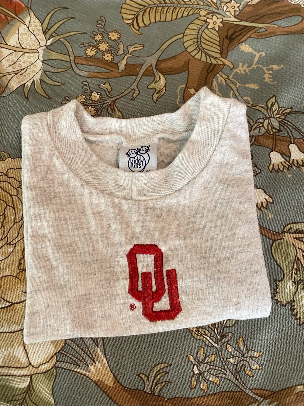 FIVE Rompers/Tees - Picture 10 of 16